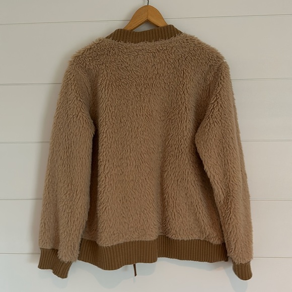 Burton Sweater - Picture 5 of 5